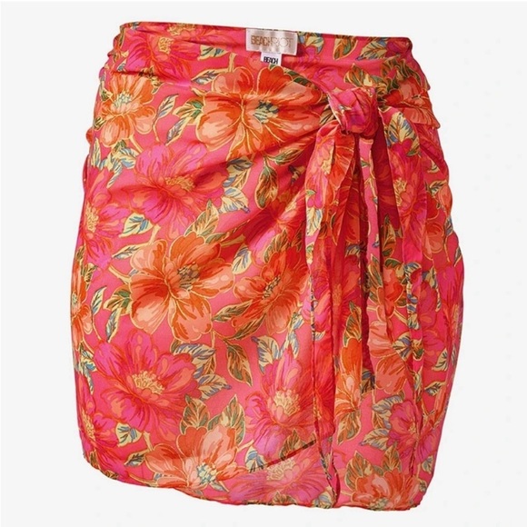 Beach Riot Melanie Wrap Coverup with Asymmetrical Sarong - Picture 4 of 6